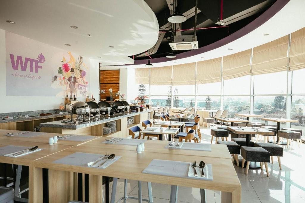 Fox Lite Hotel Metro Indah - Bandung Ngoại thất bức ảnh